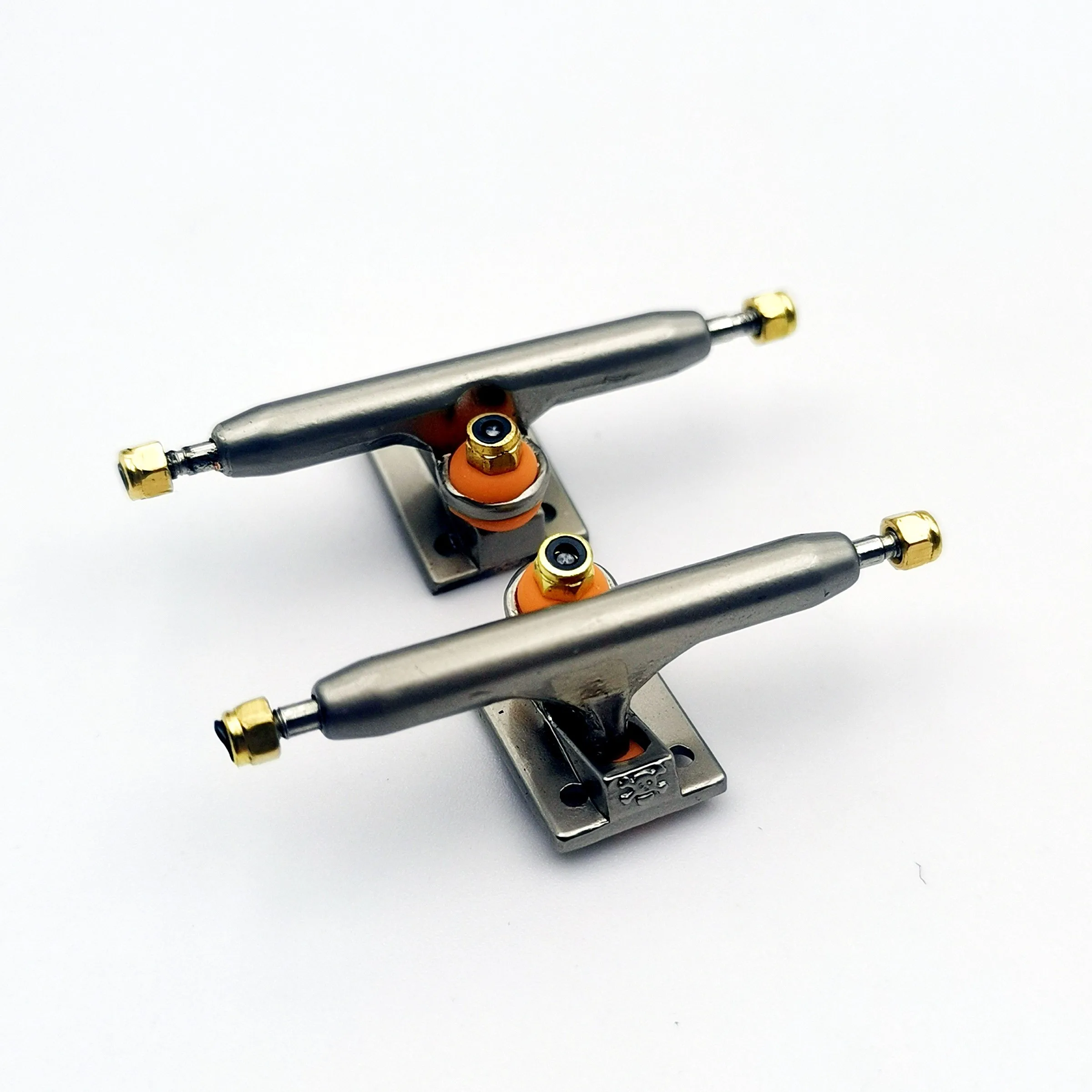 Professional Fingerboard Skateboard Truck, Precision-Engineered for Enhanced Performance