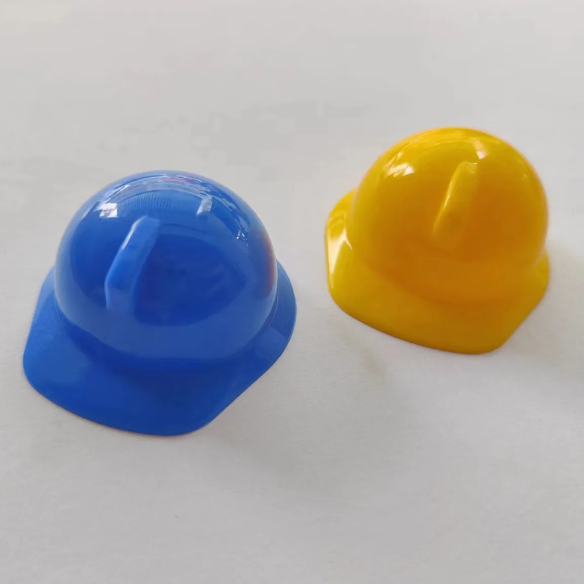Doll Accessory Plastic Mini Hat for Wine Bottle Dustproof Bottle Cap Mix Colours 10pcs/set
