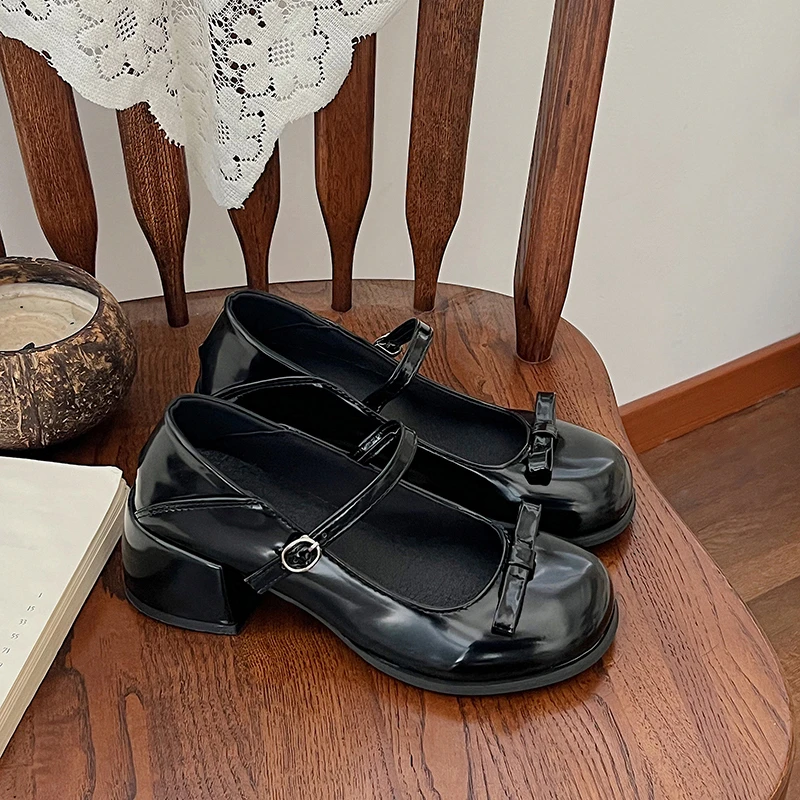 Black Pink Retro Cross-Tie Pumps Casual Summer Marry Janes Round Toe Shoes Ladies Lolita Sweet Fashion Shoes Woman Bow Design