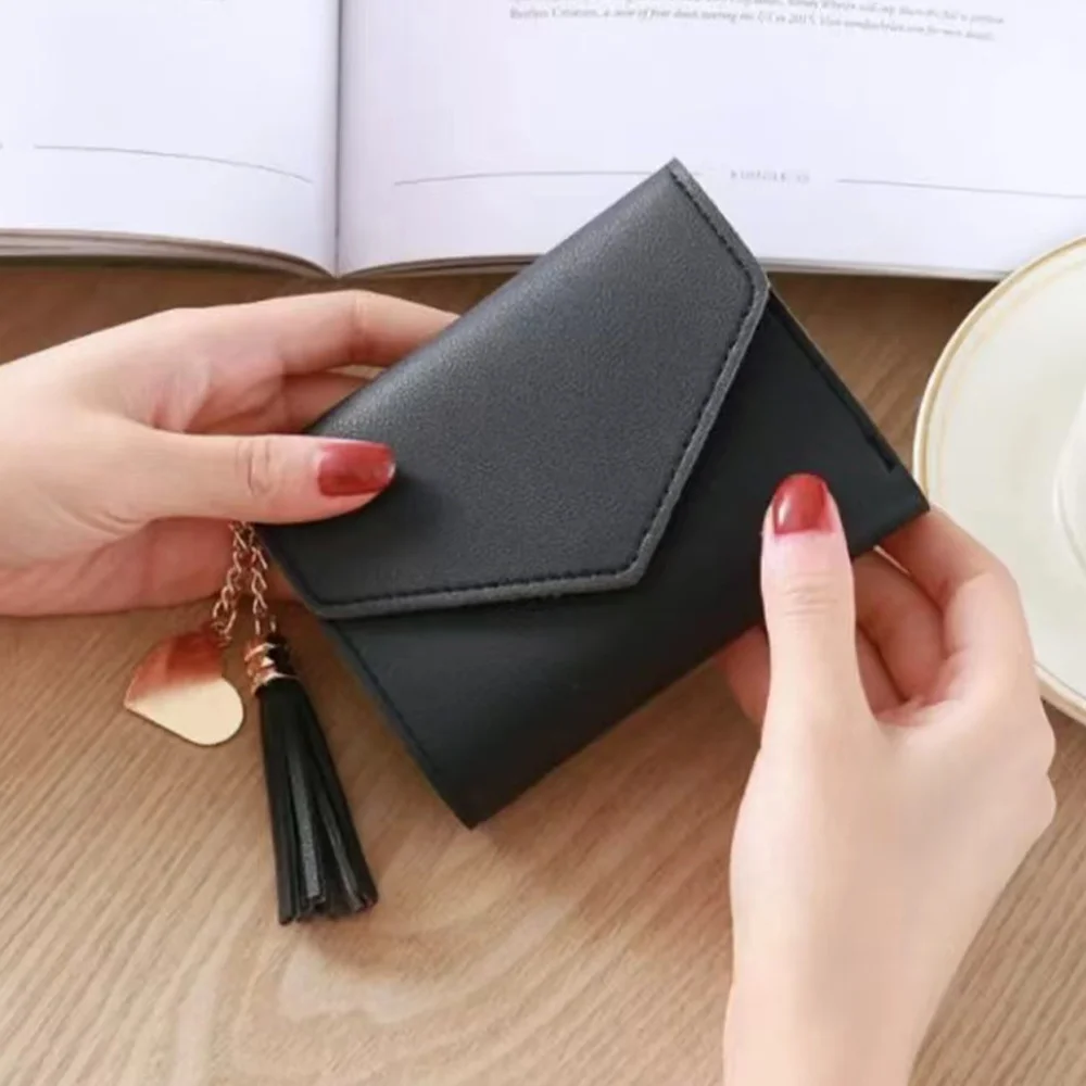 

Women's Tassel Love Wallet PU Leather Women's Wallet Made of Leather Women Purses Card Holder Foldable Portable Lady Coin Purses