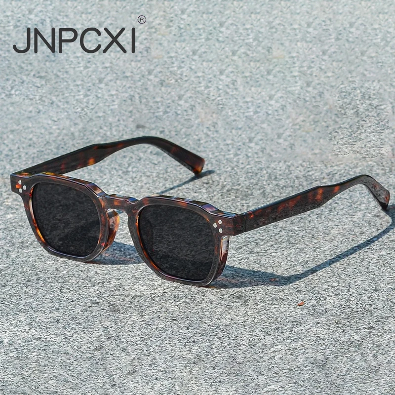JNPCXI Sonnenbrille mit quadratischen Nieten für Damen und Herren, Vintage-Trend, trendige Sonnenbrille, Damen-Strandbrille, UV-Schutz für Männer und Frauen