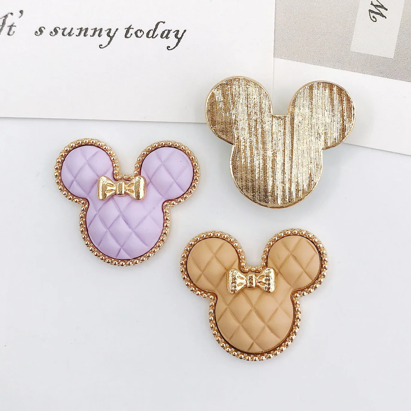 New spray paint Cartoon Doll diy ornament accessories candy color phone case beauty material hole shoes 2