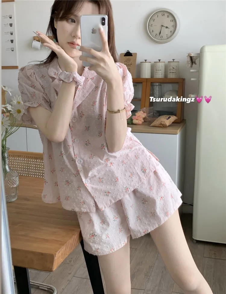 2022 new sweet pink floral short-sleeved shorts pajamas two-piece set  pajamas for teen girls  ชุดนอน