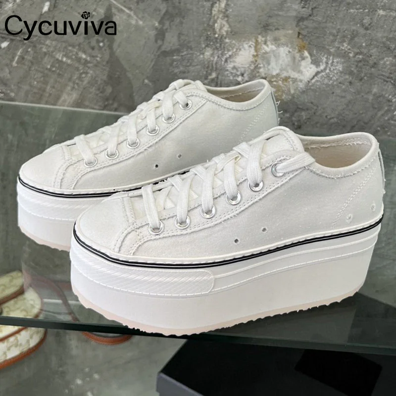 

2023 Hot Canves Platform Flat Casual Shoes For Women Spring Thick Sole Lace Up Daddy Shoes Designer Brand Sneakers Women