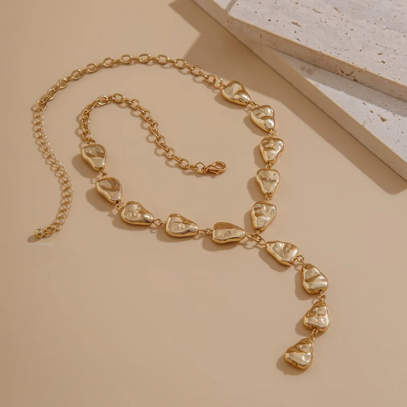 Vintage Irregular Baroque Golden Chain Necklace Women Jewelry Fashion Geometric Pendant Necklace for Women Accessories