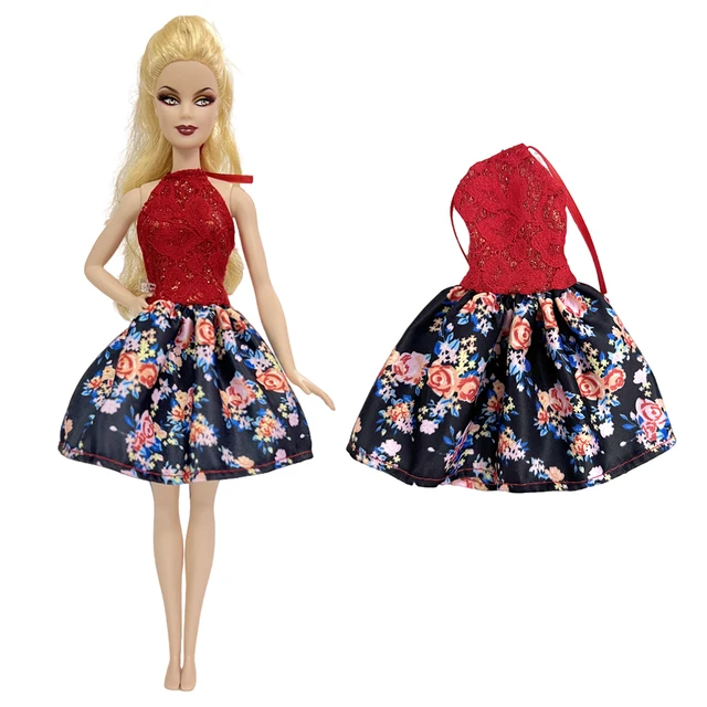 Robe / vêtements pour barbie - Fait main avec ♥︎