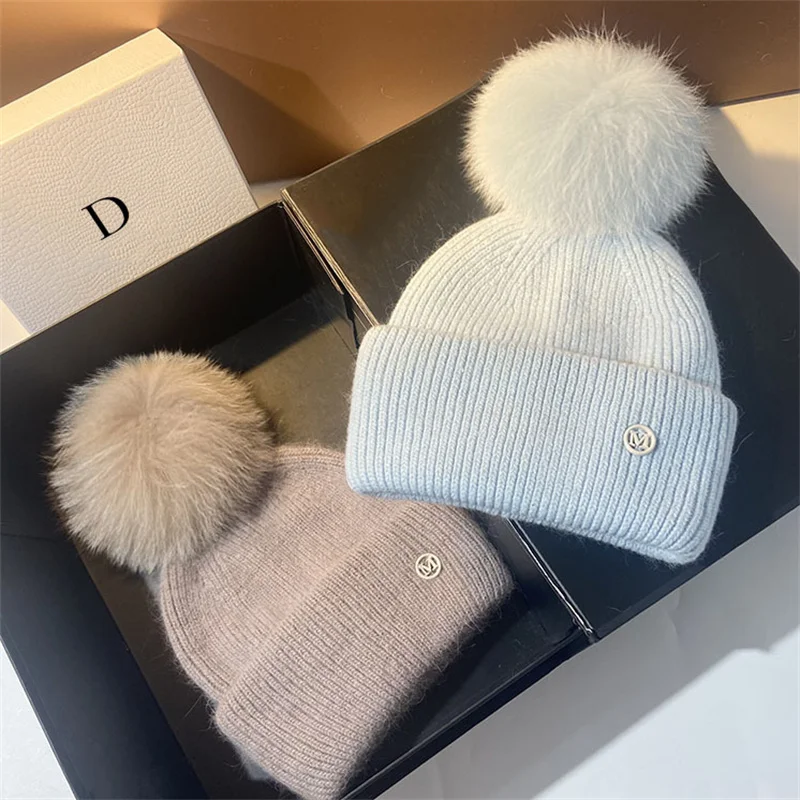 

Pom Poms Winter Hats for Women Warm Knitted Hat Real Fox Fur Ball Wool Skullies Beanies Pompoms Hats Outdoor Skiing Caps