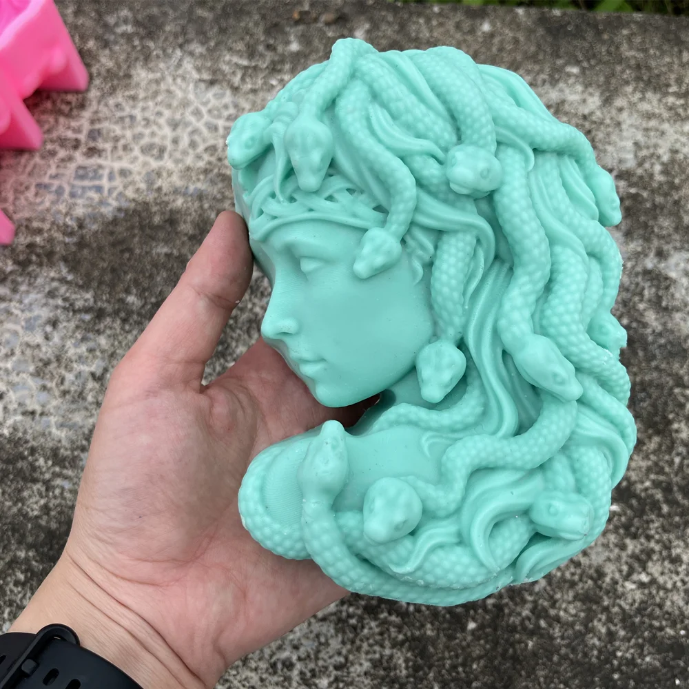 Realistic Medusa Bust Scented Candle Silicone Mold Greek Sculpture Snake Head Woman Soap Gypsum Clay Epoxy Resin Mold Home Decor
