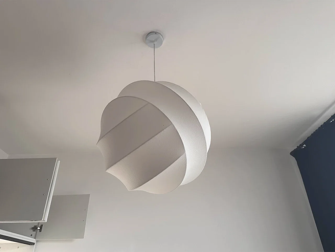 Description Picture 6 of itemWabi Sabi Silk Japanese Pendant Lights Nordic LED Hanging Lamp Dining Living Room Kitchen Island Home Decor Lustre Chandelier