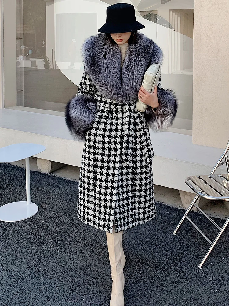 

Women Plaid Wool Blends X-Long Real Fur Coat Winter Jacket Super Large Fox Fur Collar Cuffs Tweed Women Slim Belt Thick Warm
