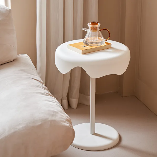 Internet celebrity ice cream rack coffee table mobile small side table bedside table tatami tea table sofa coffee table bed