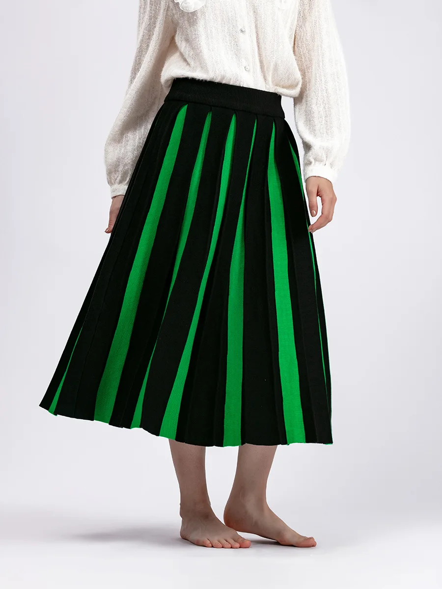

RDMQ 2023 Knitted Skirt For Women Autumn And Winter Matching Color In The Long A-line Dress Simple Women's Retro Pleated Skirts