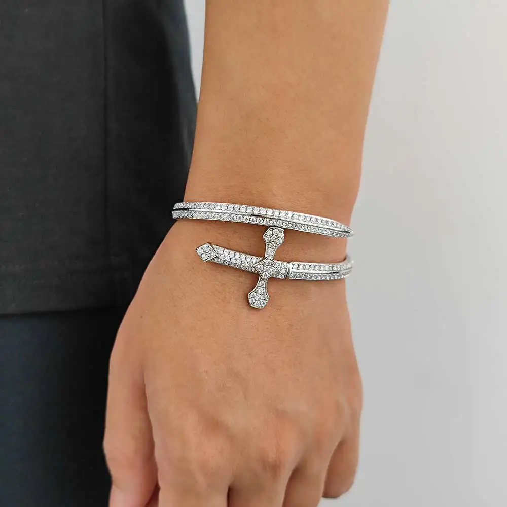 CELINE フィビーファイロ Double Strap Bracelet S08acb6f5d4bb491d89f617d256e4f