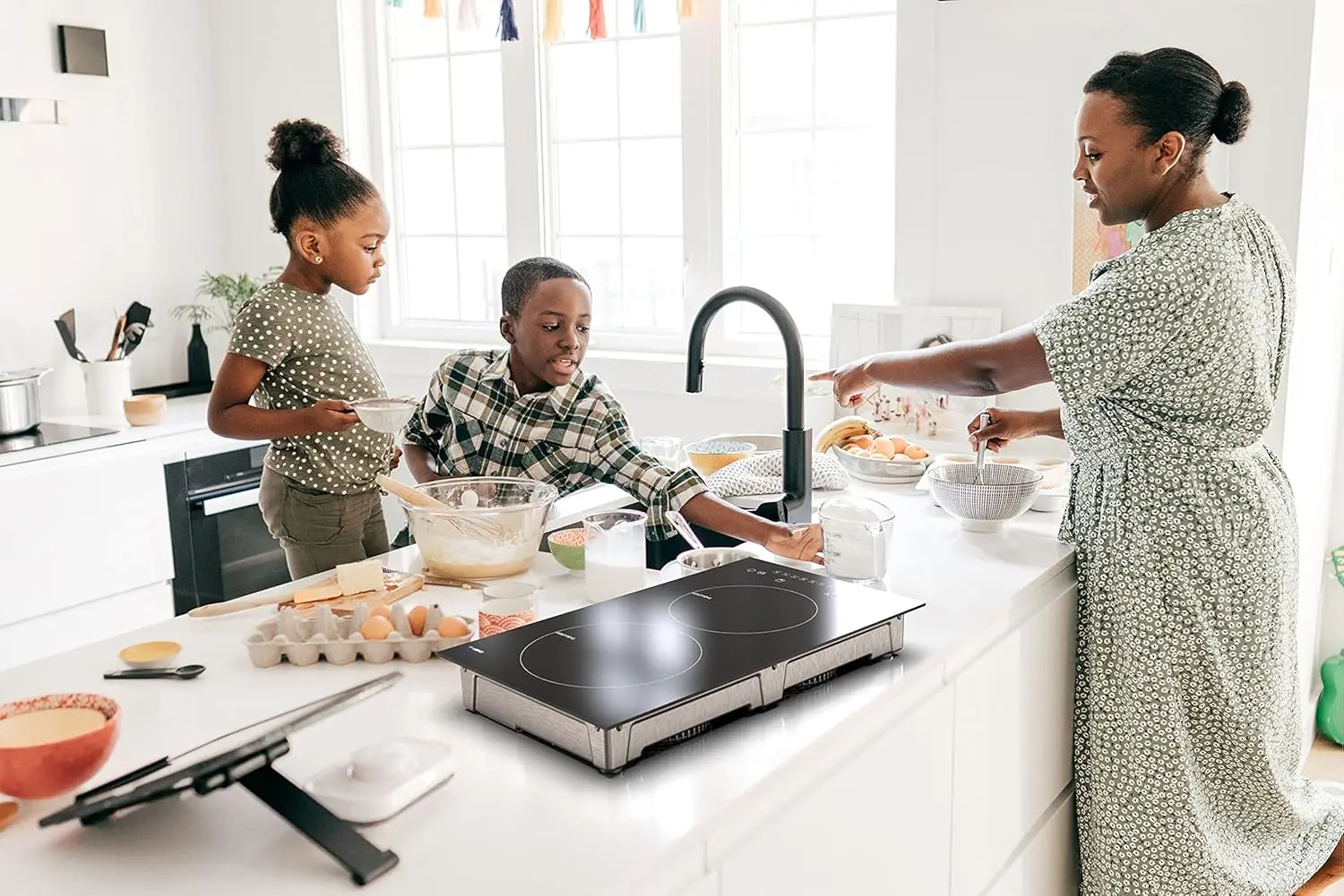 Slide image 9e8c3a4b8e394a06bd1aa0c911a8cc5a