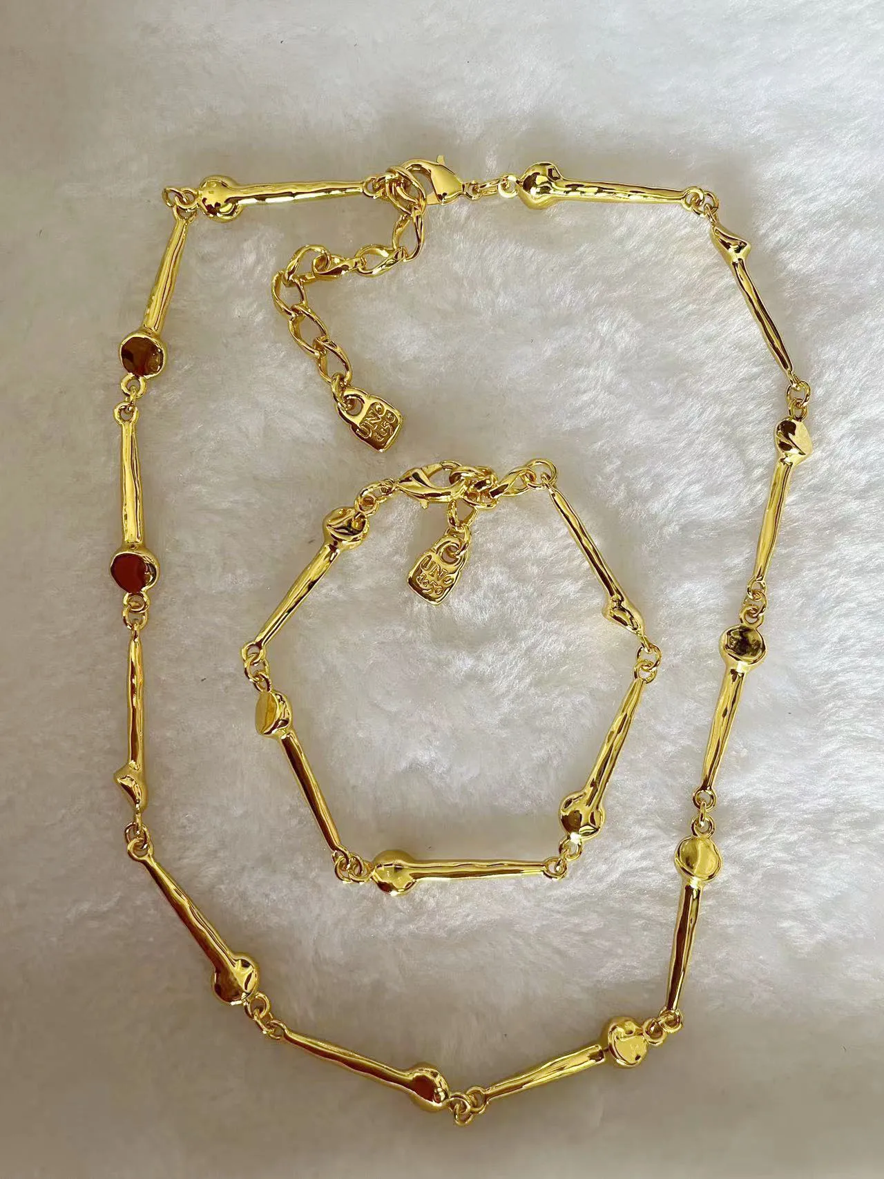 2023 New Fit UNO de 50 Fashion Electroplated 925 Silver 14K Exquisite Necklace Popular Jewelry Gift