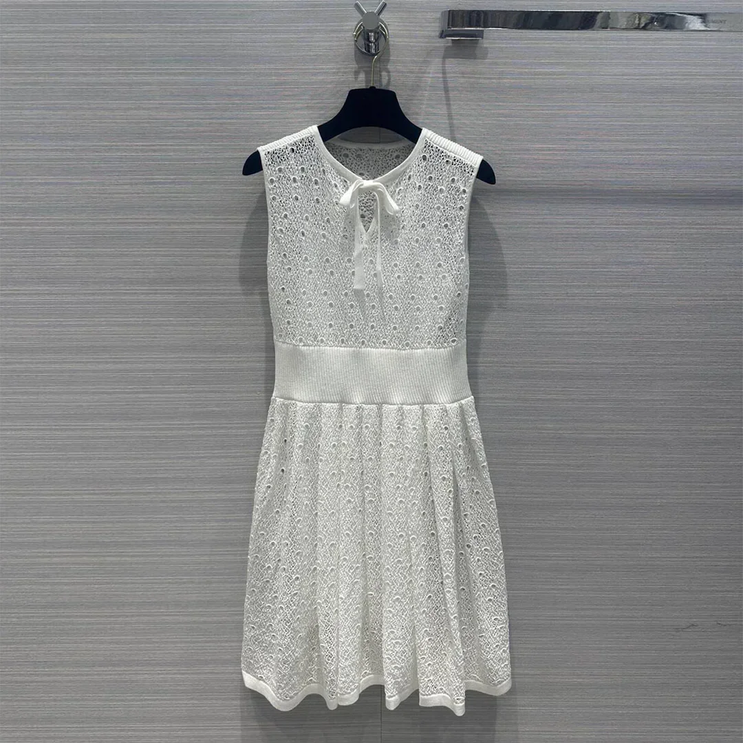 

Fashion Sweet Knitted Hollow Out Crochet Dress Women O-neck Lace-up Bow Sleeveless High Waist Solid Color A-line Dresses