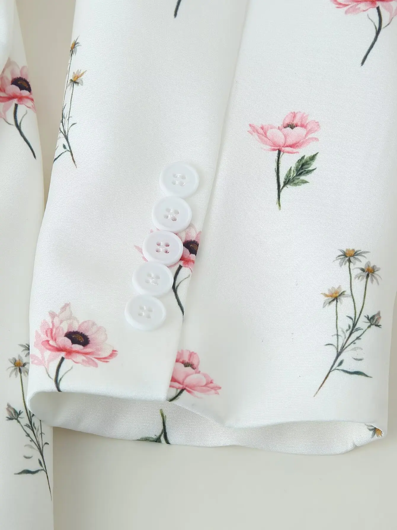 2025 Spring Autumn Lacing Up Bow Sashes Beige Floral Print Blazer Boyfriend Vintage Women Front Pockets Loose Suit Fashion Coat