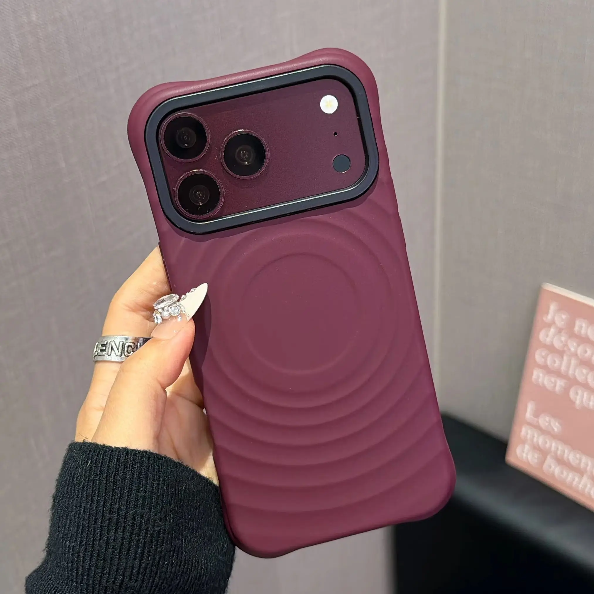Bright Dopamine Water Ripple Shockproof Case with Matte Skin Finish
