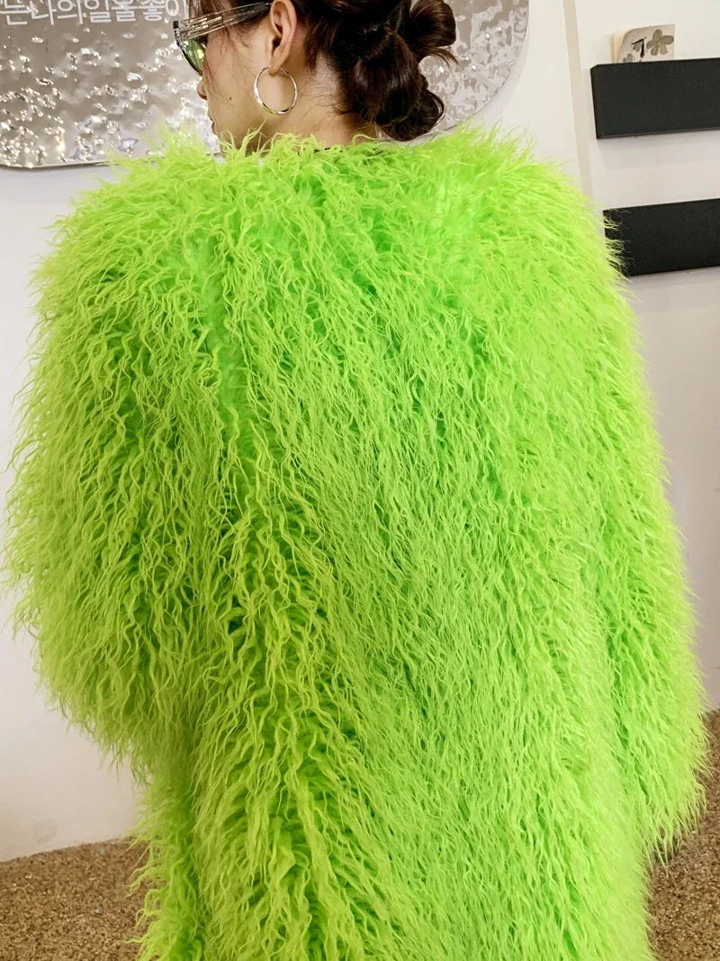 2023 Autumn And Winter New Unique Fruit Green Faux Fur Color Coats Imitated Sheep Furry Woolen Overknee Long Warm Jacket Women