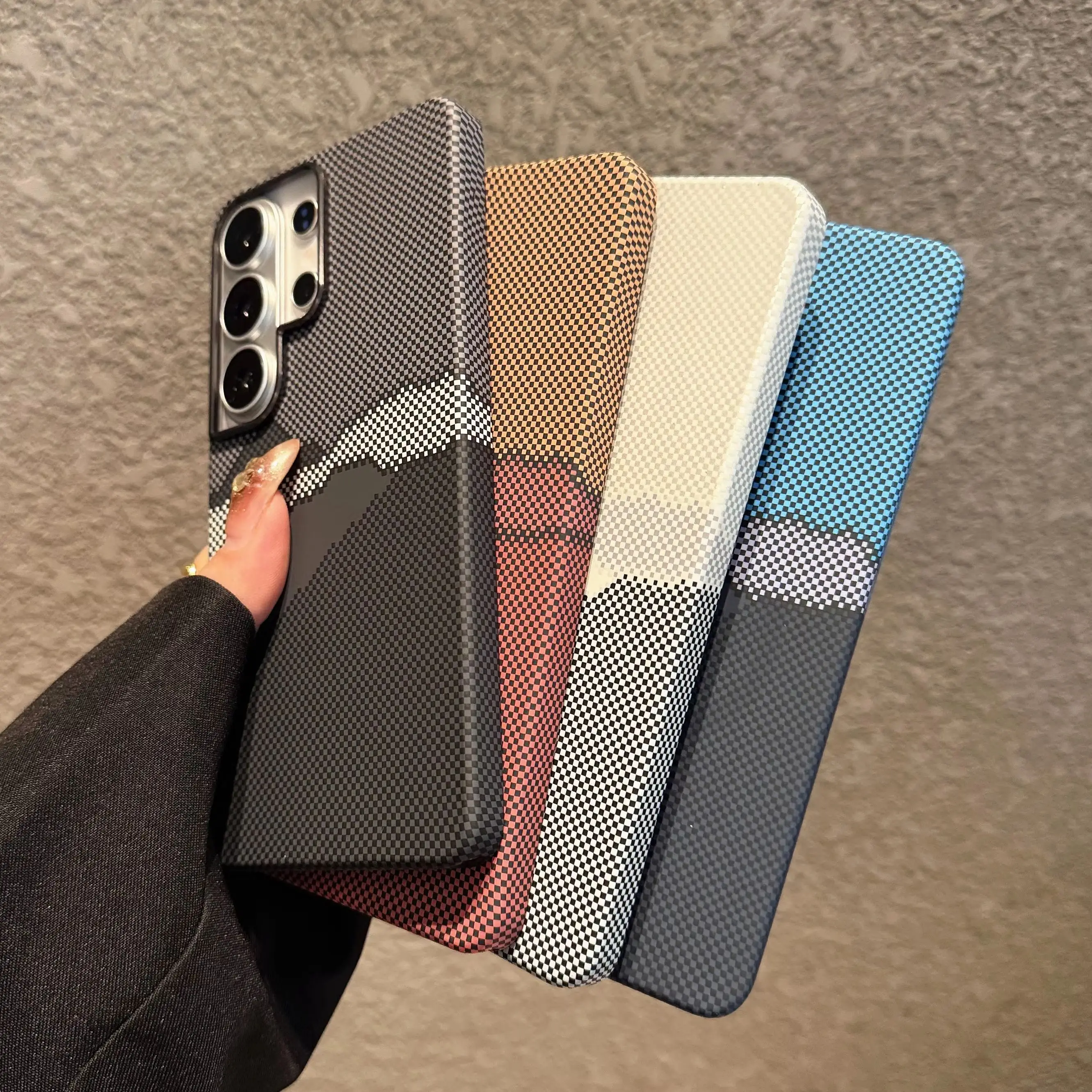 Luxury Carbon Fiber Texture Magnetic Charging Case with Alloy Lens Protection Rugged PC Cover