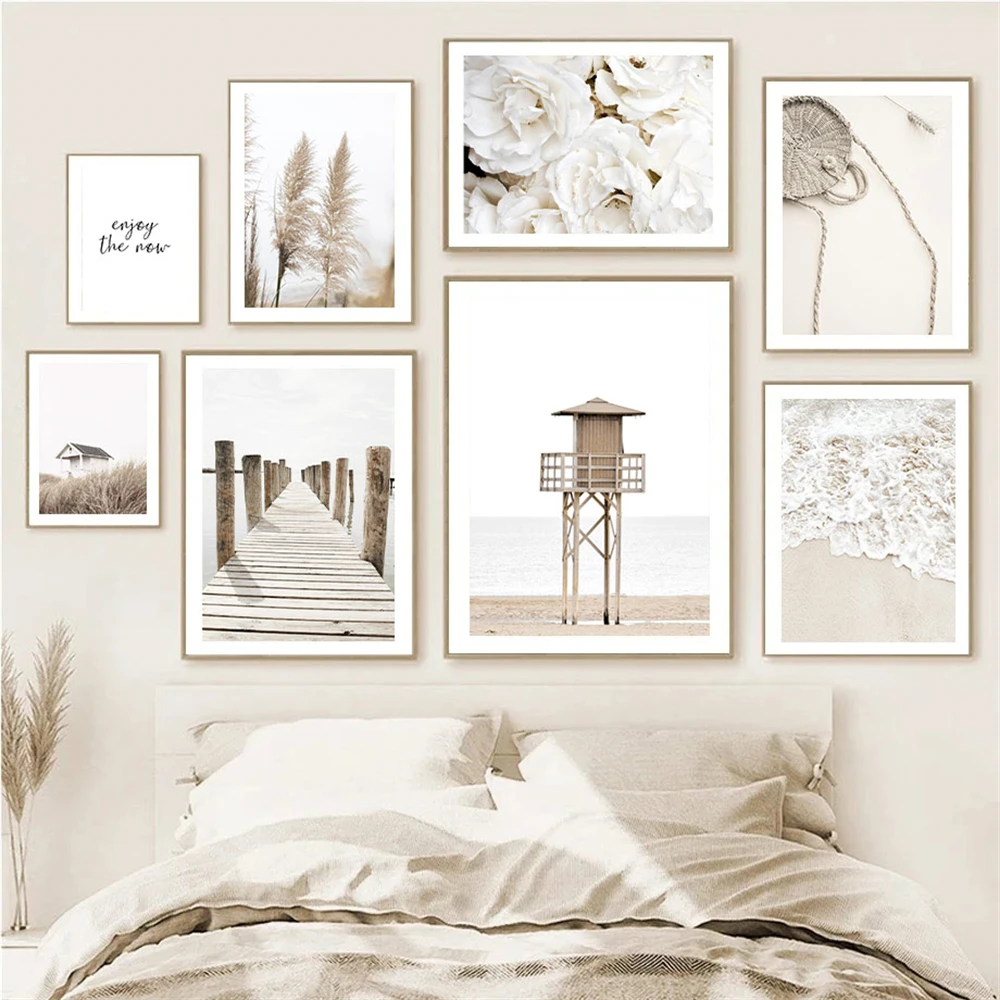 Beige Beach Reed Hut Poster White Flower Picture Canvas Painting Bridge Art Prints Nordic Wall Poster Soggiorno Home Decor