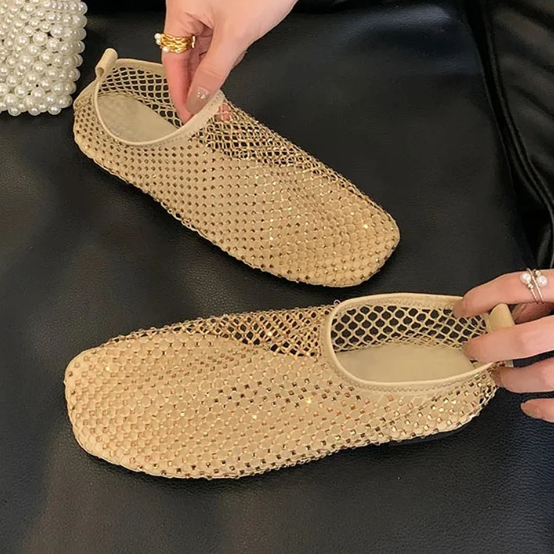 Bling Mesh Breathable Rhinestone Sandals Women Luxury Designer Flats Shoes Women Summer New Slip on Female Fashion Beach Shoes