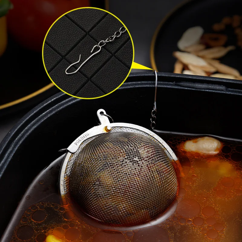 Cooking Strainers 304 Stainless Steel Seasoning Ball Bag Seasoning Halogen Sauce Pot Soup Bag Stew Meat Filter ball Tea Ball Kitchen Tools