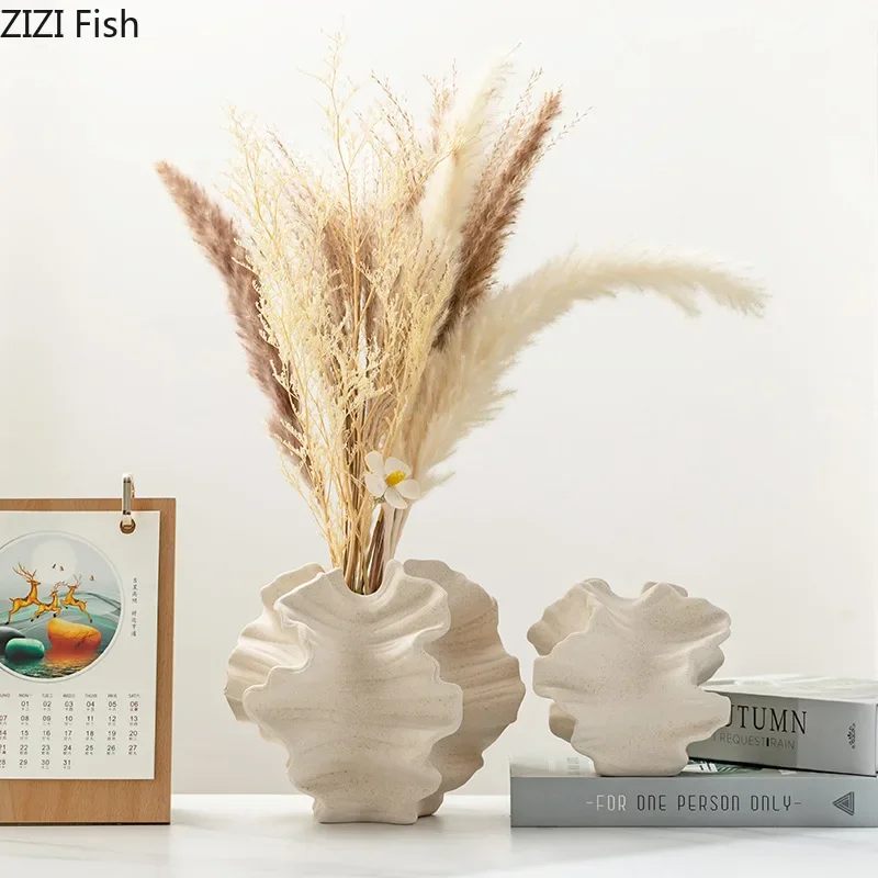 Artistic Ceramic Wrinkle Vase – Abstract Porcelain Flower Pot