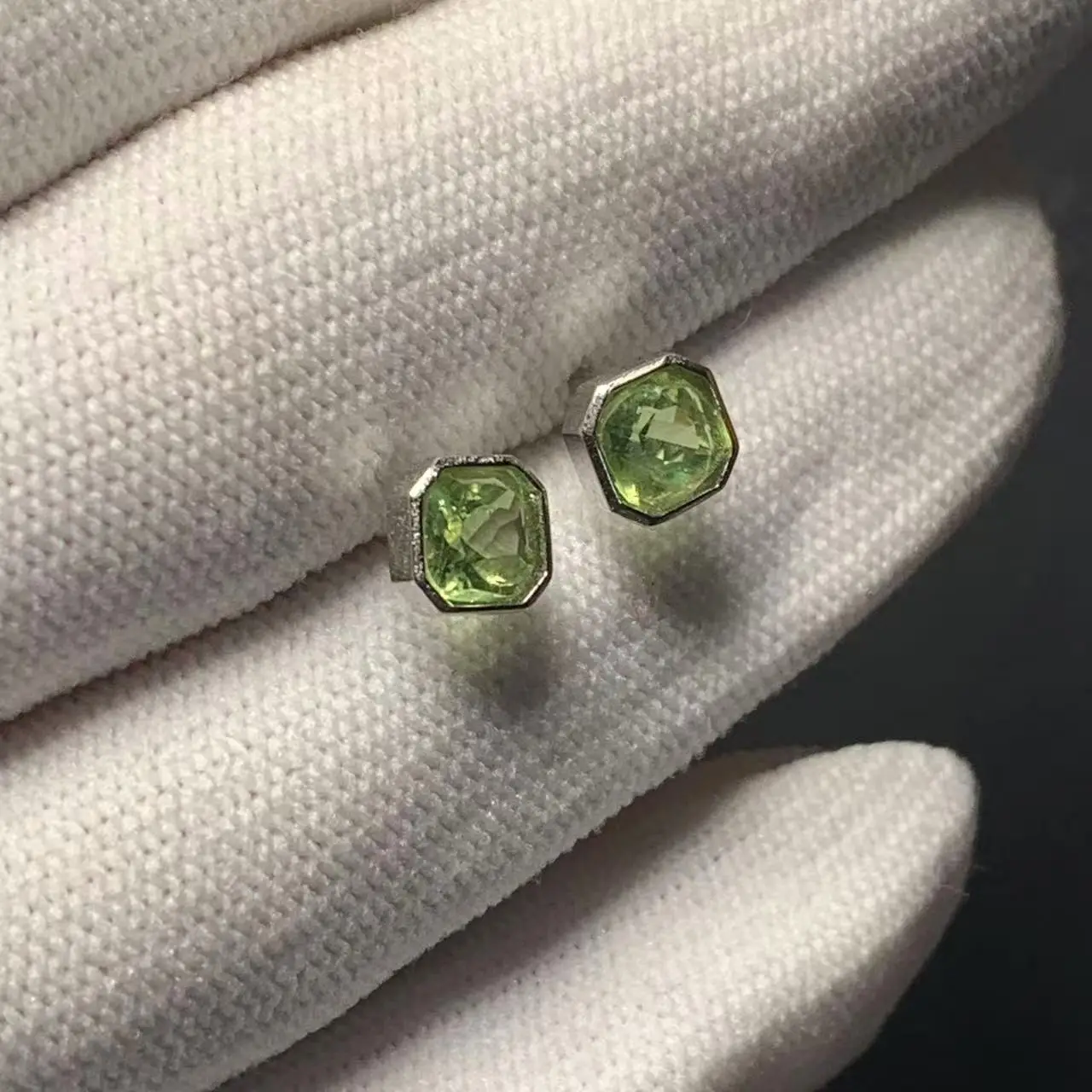 4MM Natural Peridot Stud Earrings For Women Jewelry Gift Simple Peridot Jewelry Green