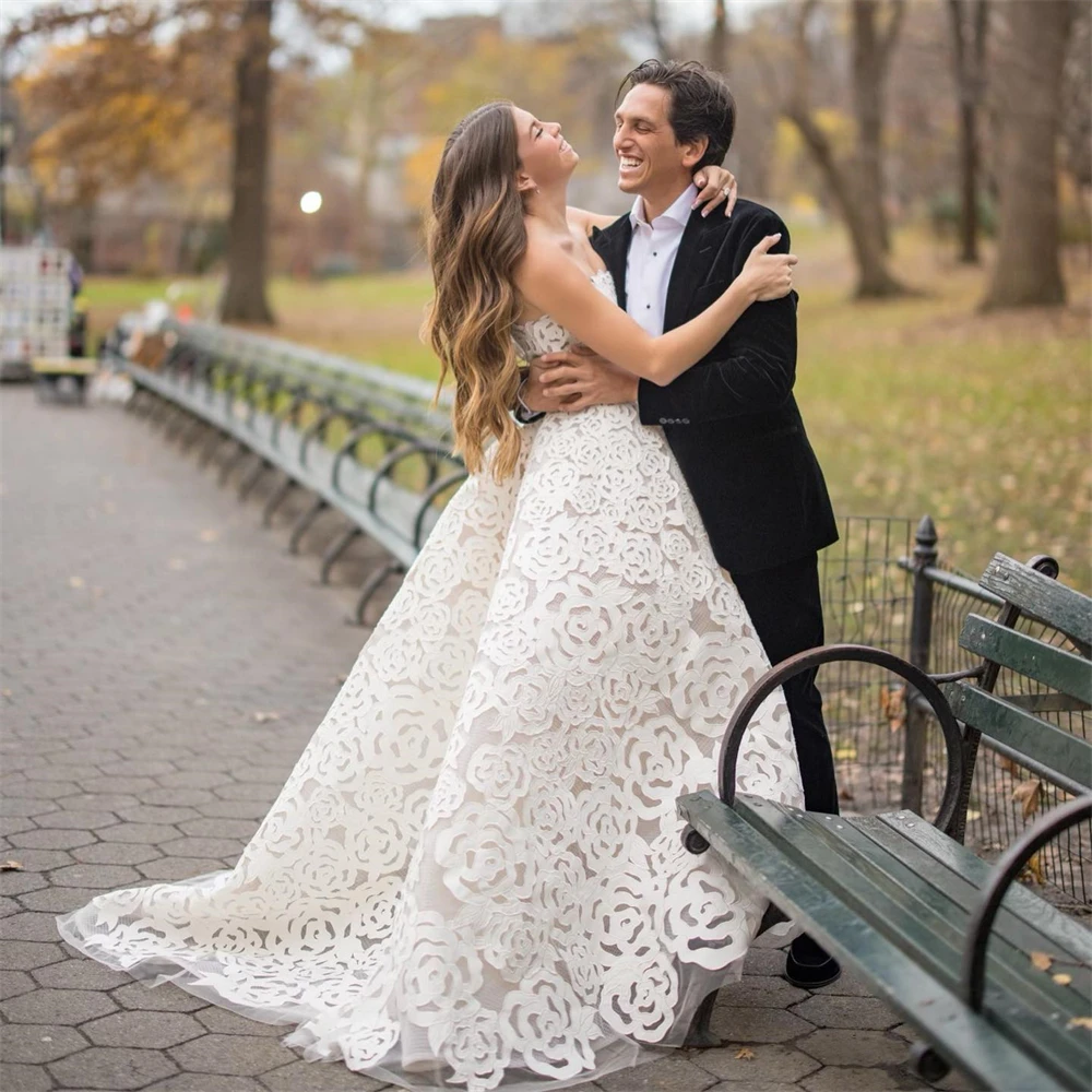 15985 Foto reali 2024 Abito da sposa a trapezio in pizzo