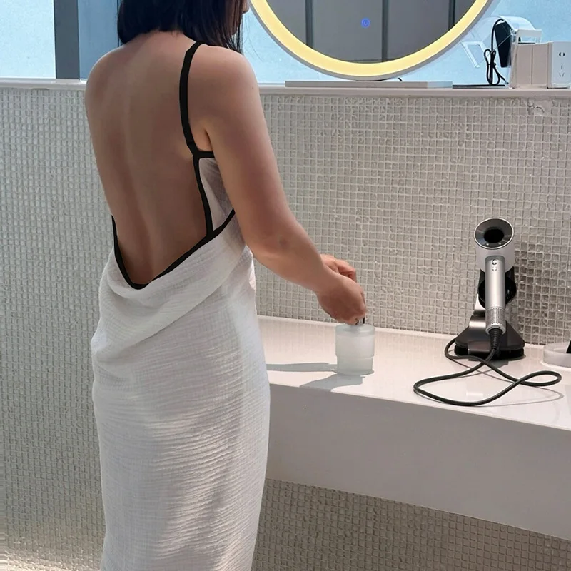 New Arrival Ladies' Solid Color Bathrobe Strappy Bath Towel Backless Wraparound Bath Towel Breathable Absorbent Robe