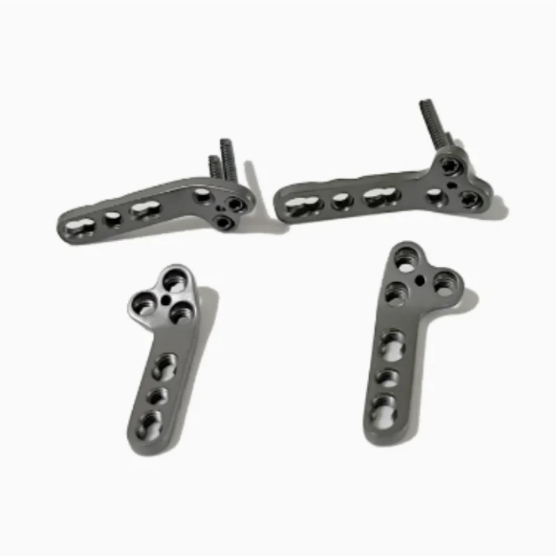 High standard veterinary orthopedic surgical titanium implants 2.4mm tplo plate locking screw