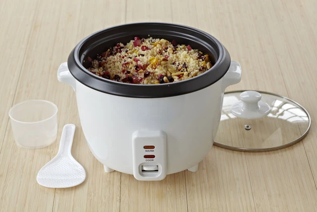 8-Cup Rice Cooker and Steamer (16-Cup Cooked)