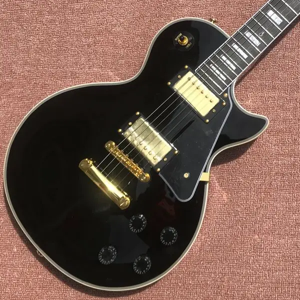 Customised guitar Store