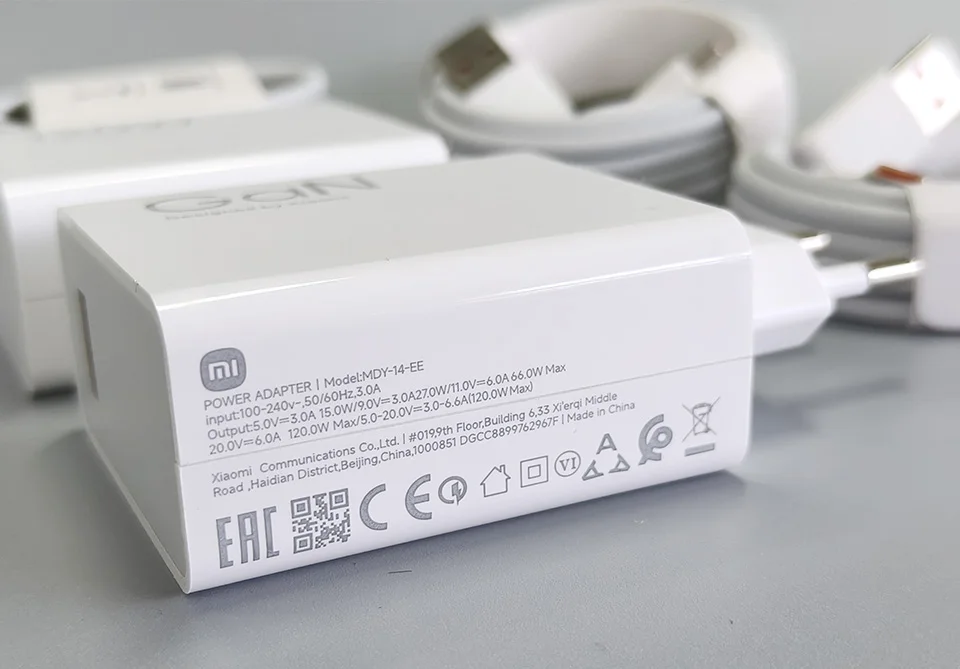 High-Power Xiaomi Fast Charger with Hyper Charging Technology