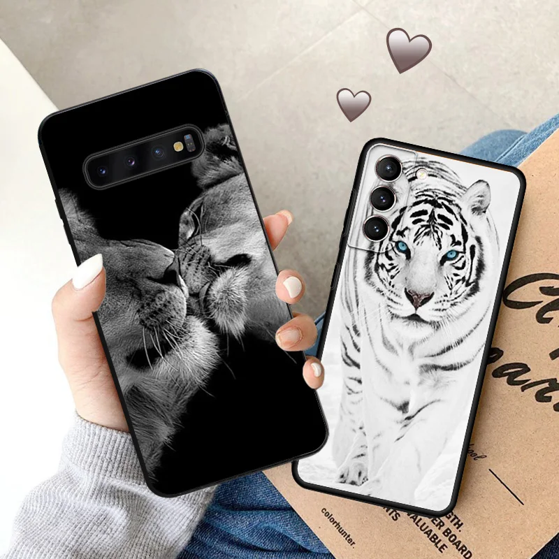 Custodia Morbida Per Samsung Galaxy S24 S23 S22 S21 S20 S10 Plus Ultra Fe E Lite Moon Wolf Lion Tiger Cover Nera Opaca Per Telefono
