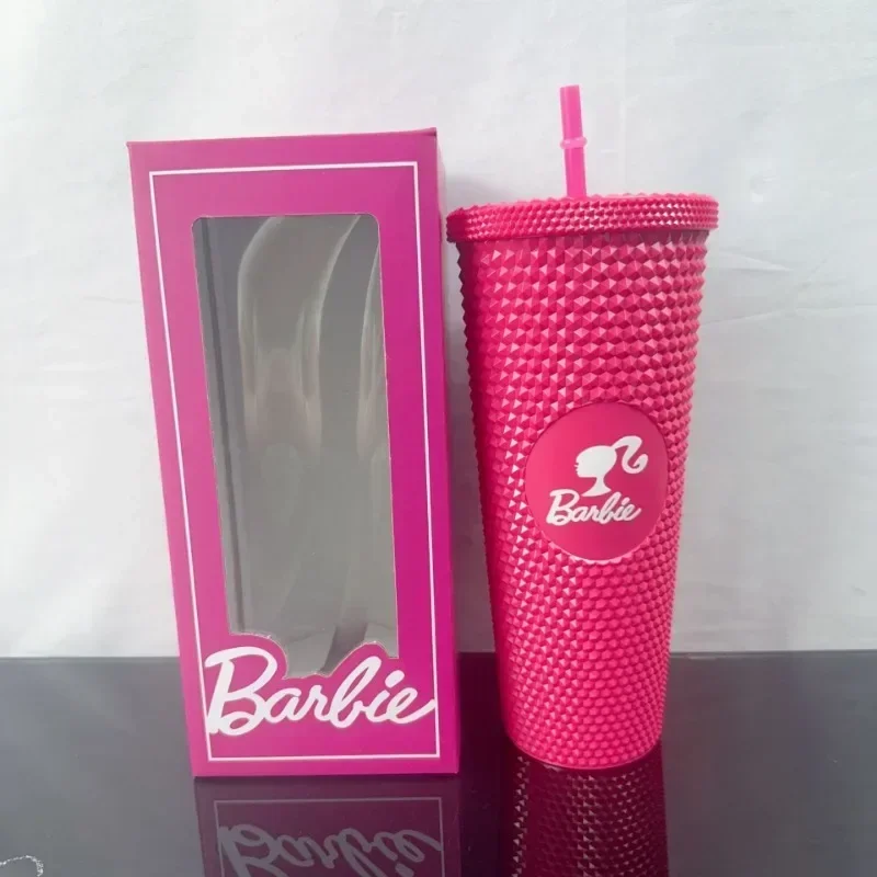 اكواب باربي الجميلة