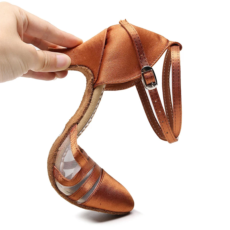 DKZSYIM Modern Latin Dance Shoes For Women Ballroom Party Tango Jazz Elegant Dance Shoes Suede/Rubber Sole Closed Toe Heels 5cm 6