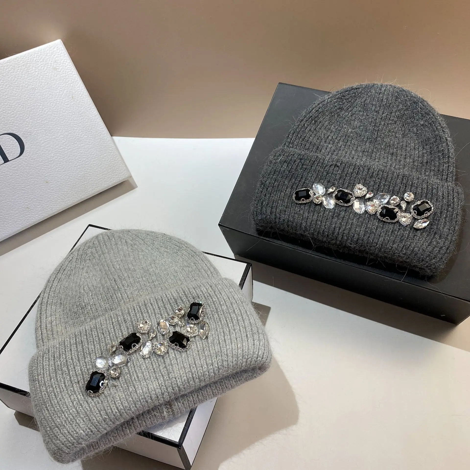Echte Kaninchen Fell Gestrickte Hüte für Frauen Luxus Glänzenden Strass Winter Hut Casual Dame Warm Walking Skullies Beanies Caps – Detail 12