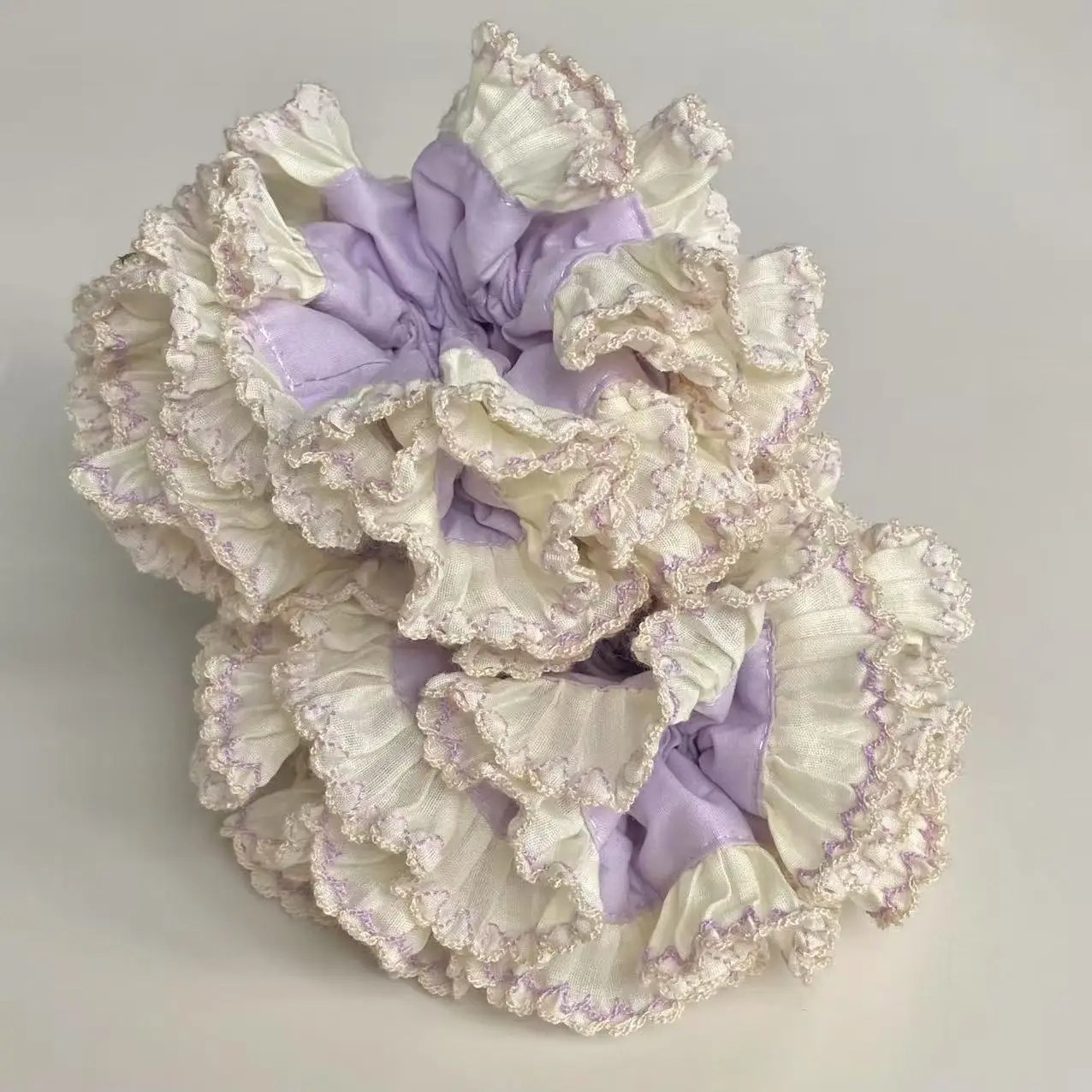 1PC Elegant Lace Ruffled Scrunchies, Lavender & Cream Vintage Hair Accessories for Women