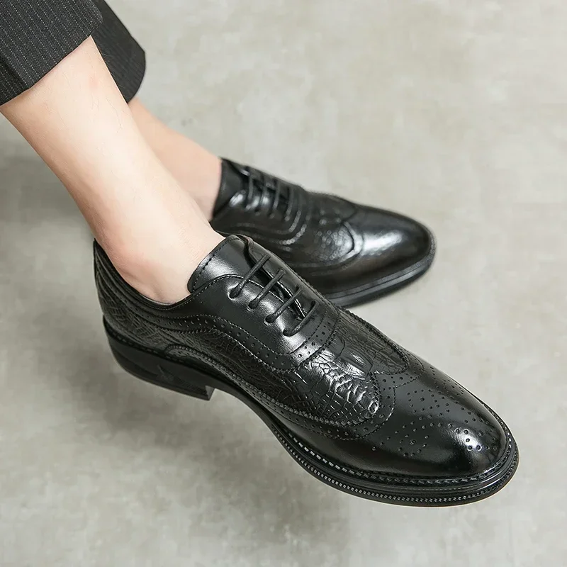Mens Brogue Shoes Luxury Men Brogue Dress for Men Suit Casual Formal Business Leather Brown Wedding Italian Banquet Size 46 mens dress shoes