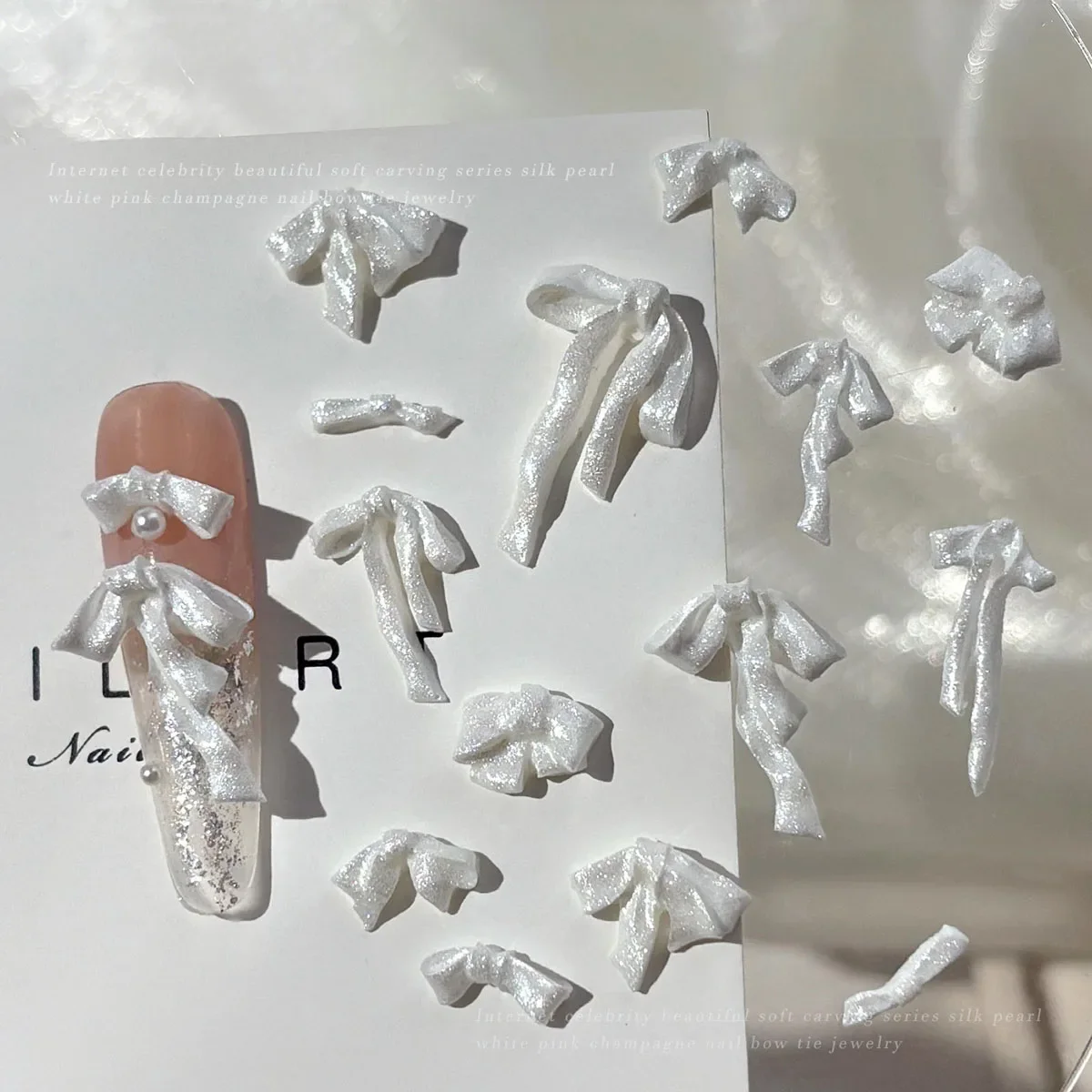 블랙핑크 리본 컬러풀 레진 리본 딸기 체리 펄볼 꽃 네일아트 DIY 데코레이션