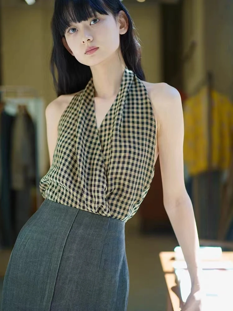 

Women 2023 Spring/Summer New Hanging Neck Cross Buckle Plaid Tank Top