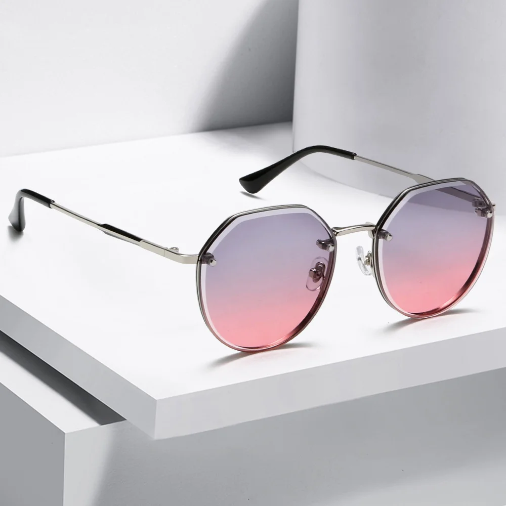 

New Fashion Luxury Brand Rimless Women Sunglasses For Men Vintage Designer Square Frame Sun Glasses Female Shades UV400 Eyewear