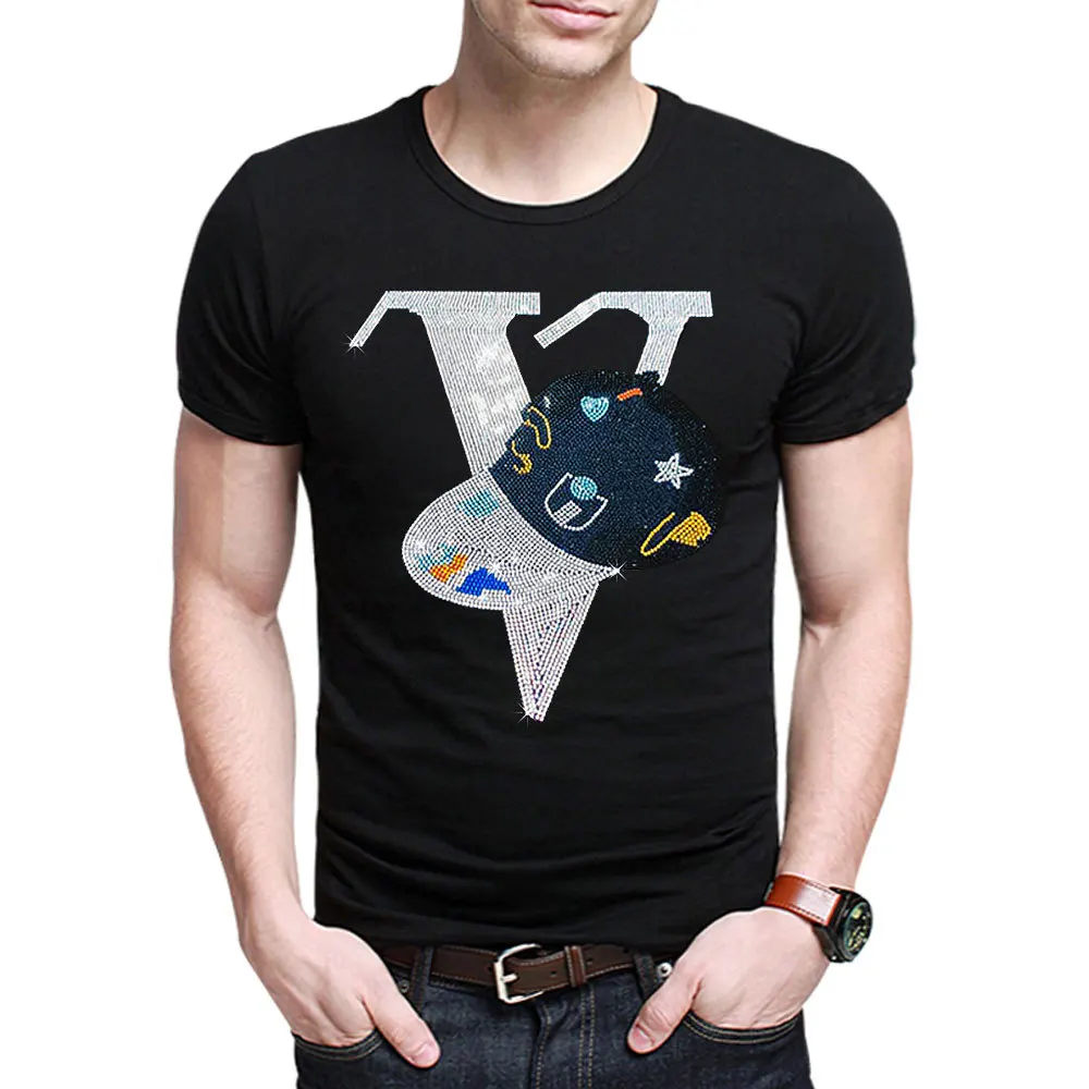 2023 Summer Men Black T-shirt Hip Hop Man Letter V Diamond T Shirts Fashion Rhinestone Man T-shirt