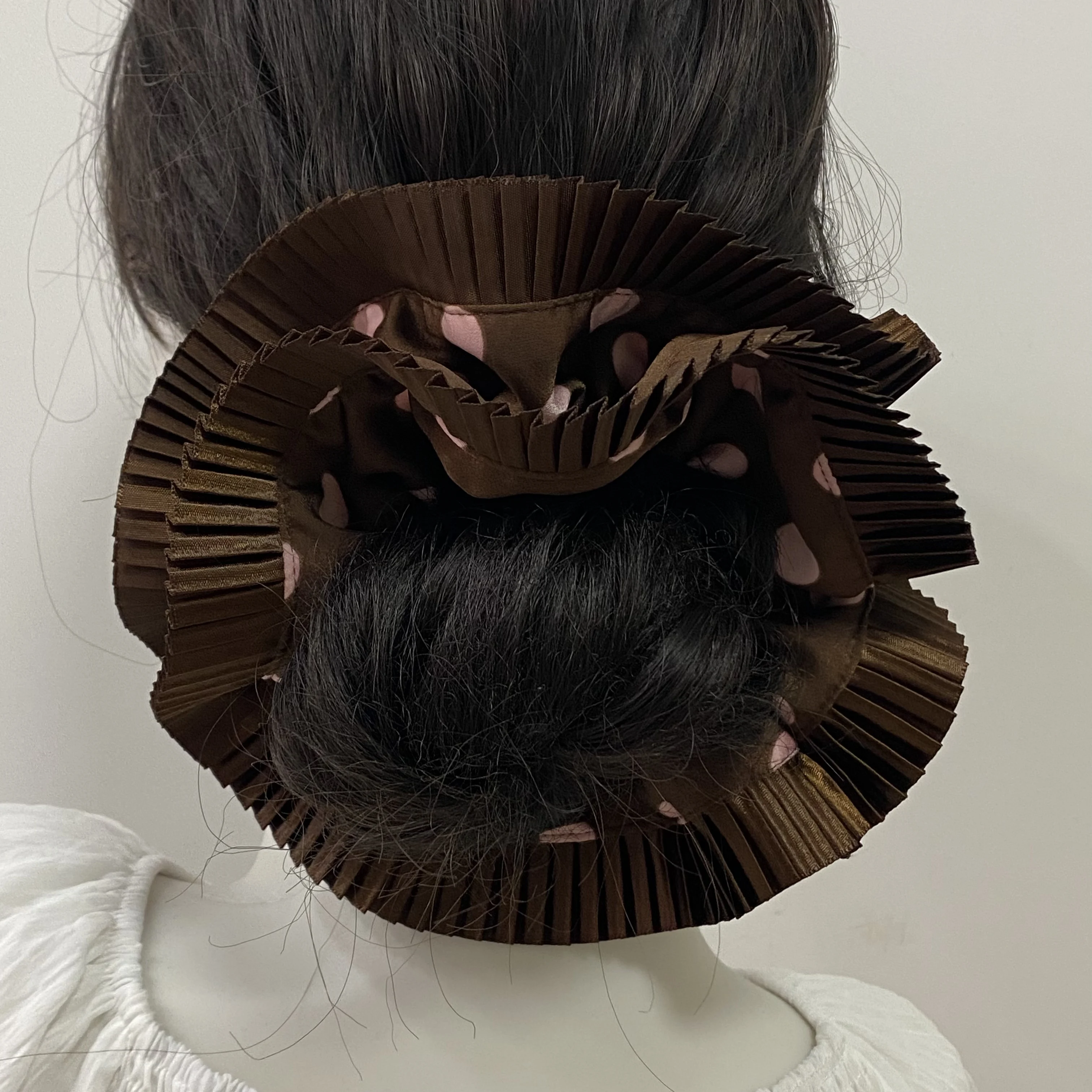 1PC  Brown Polka Dot Hair Scrunchie With Pleated Ruffle Edge, Large Satin Hair Tie For Women, Retro & Elegant Hair Accessory