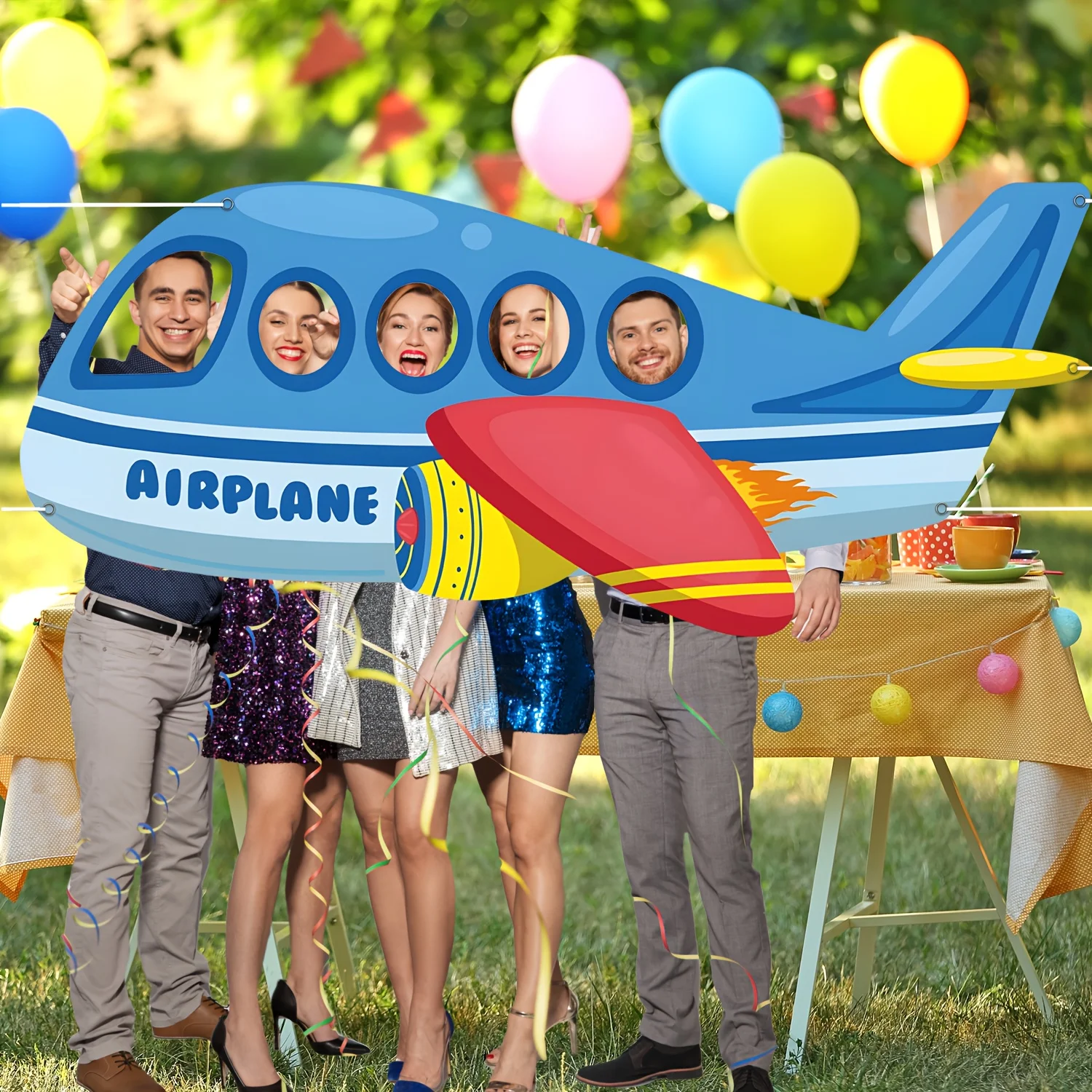 Eins, ein Flugzeugförmiges, ausgehöhltes Polyester-Fotobanner, eine Party-Dekoration mit Luftfahrt-Motiv – Detail 1