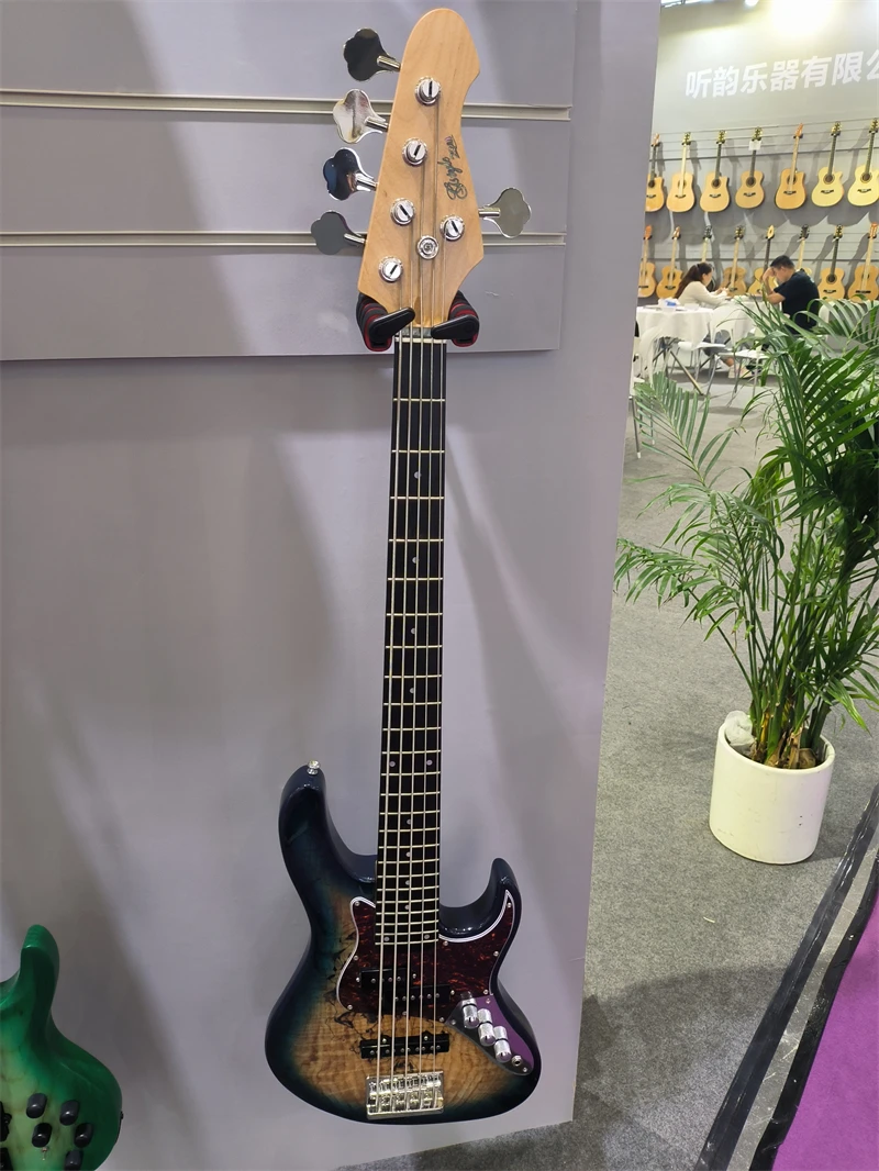 S08d7f62b013d4d25906b49e367f4c8d2Ojpg