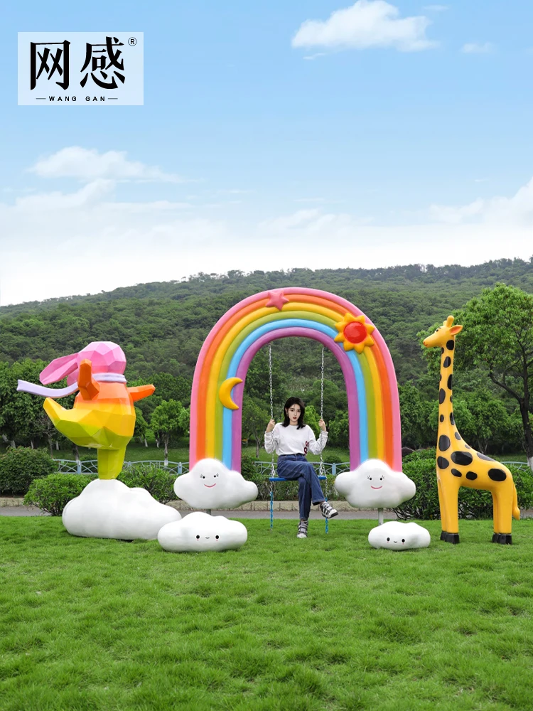 

Net sense Cartoon rabbit sculpture outdoor scenic spot Internet celebrity check-in to take photos and decorate clouds, rainbow s