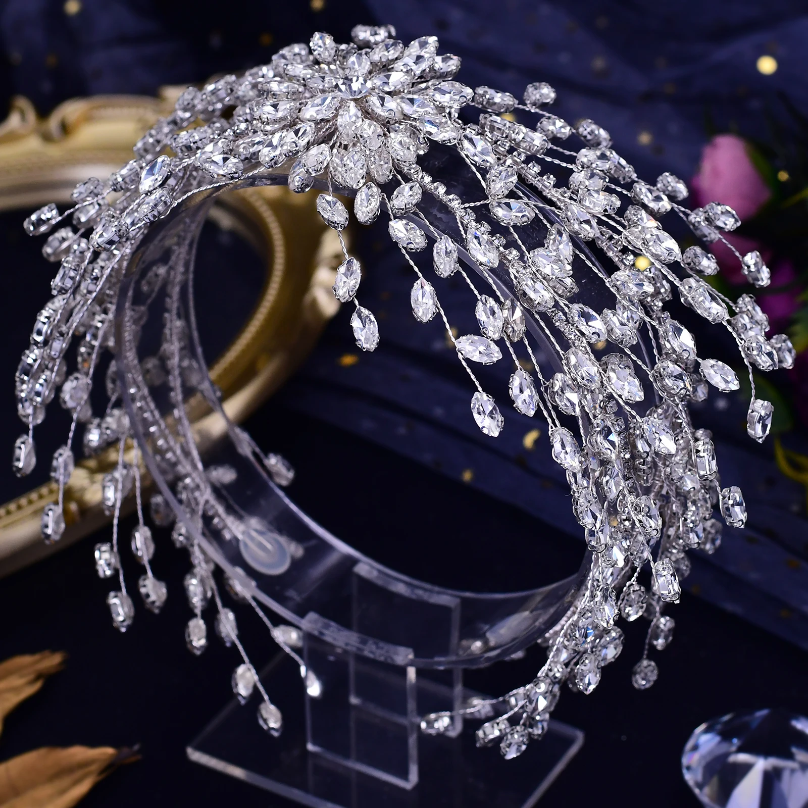 

TRiXY HP422 Handmade Wedding Hair Accessories Bridal Crown Headband Women Headpiece Crystal Head Bands Luxury Rhinestone Tiara